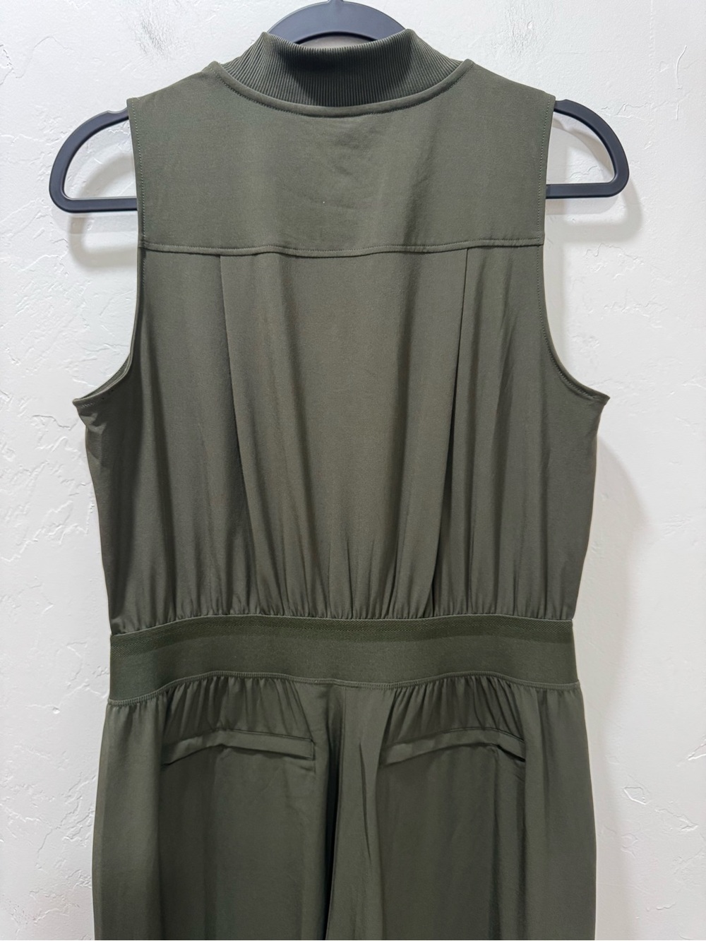 NWOT Athleta Brooklyn Utility Jumpsuit Women's 8 Aspen Olive Green #824834 - Picture 11 of 16